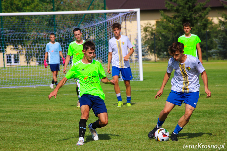 Otwarcie stadionu piłkarskiego w Klimkówce