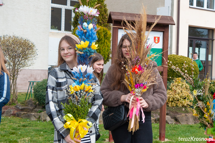 Parada palm w Zręcinie