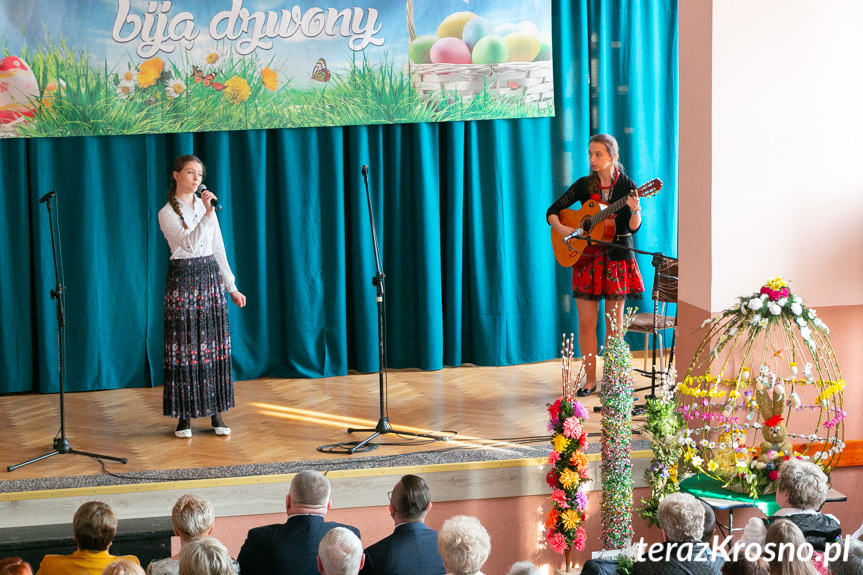 Parada Palm Wielkanocnych we Wróbliku Królewskim