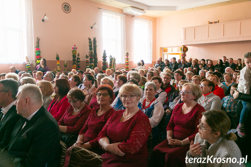 Parada Palm Wielkanocnych we Wróbliku Królewskim