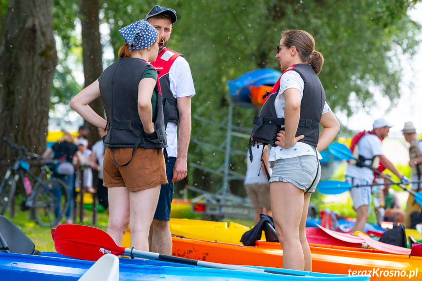 Parafialny spływ kajakowy śladami Jana Pawła II