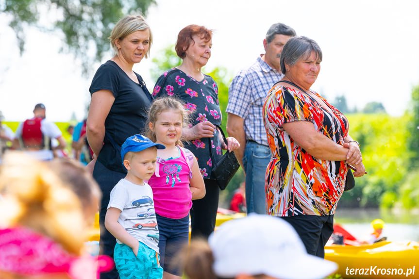 Parafialny spływ kajakowy śladami Jana Pawła II