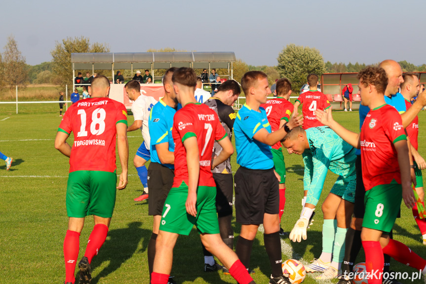 Partyzant AL-BUD 1 Targowiska - Tempo Nienaszów