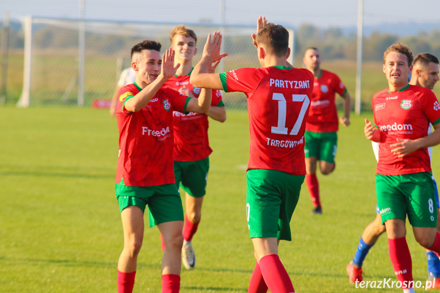 Partyzant AL-BUD 1 Targowiska - Tempo Nienaszów