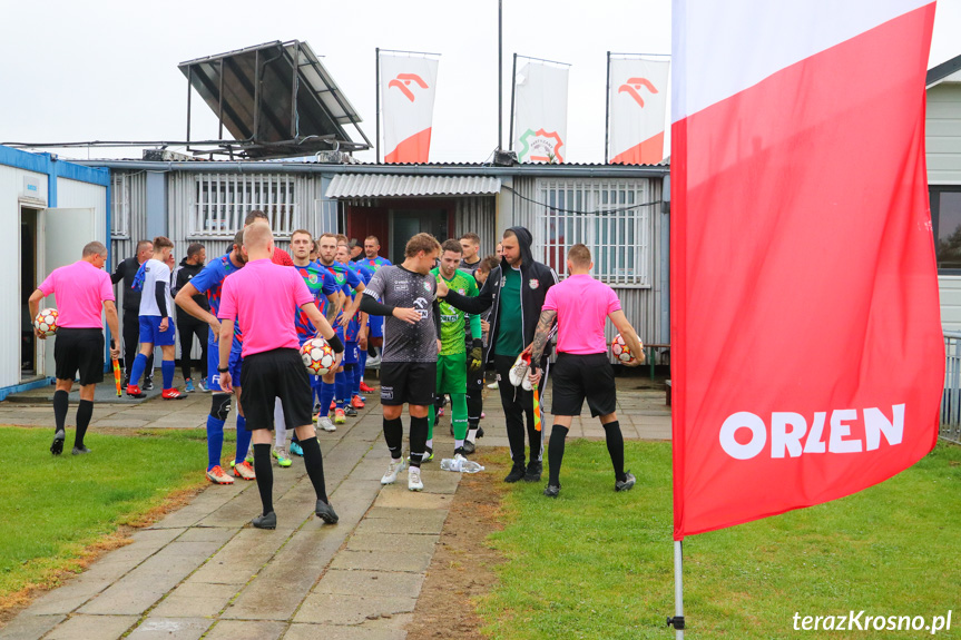 Partyzant MAL-BUD 1 Targowiska - Bukowianka Bukowsko 4:1