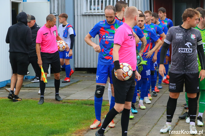 Partyzant MAL-BUD 1 Targowiska - Bukowianka Bukowsko 4:1