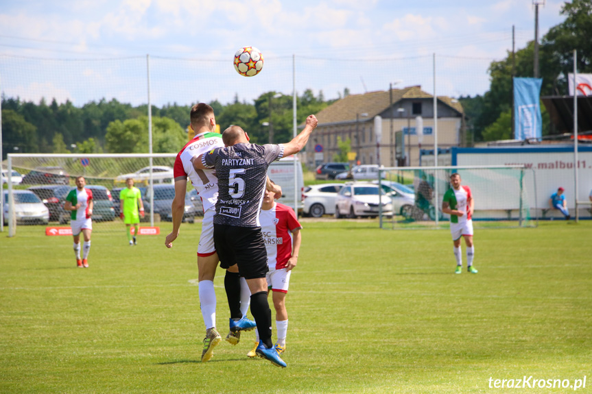 Partyzant MAL-BUD 1 Targowiska - Cosmos Naowotaniec 1:2