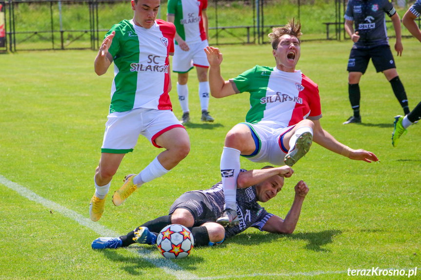 Partyzant MAL-BUD 1 Targowiska - Cosmos Naowotaniec 1:2