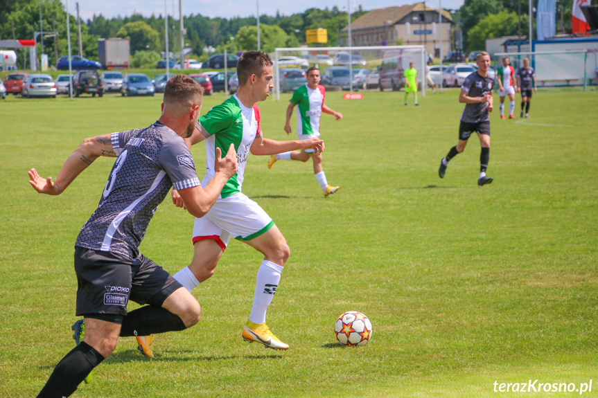 Partyzant MAL-BUD 1 Targowiska - Cosmos Naowotaniec 1:2