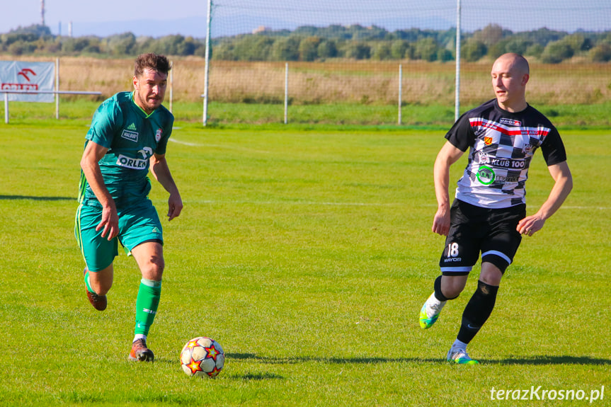 Partyzant MAL-BUD 1 Targowiska - Czarni 1910 Jasło 3:3