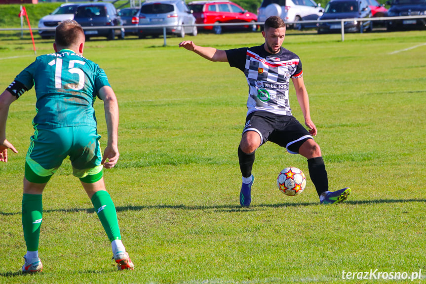 Partyzant MAL-BUD 1 Targowiska - Czarni 1910 Jasło 3:3