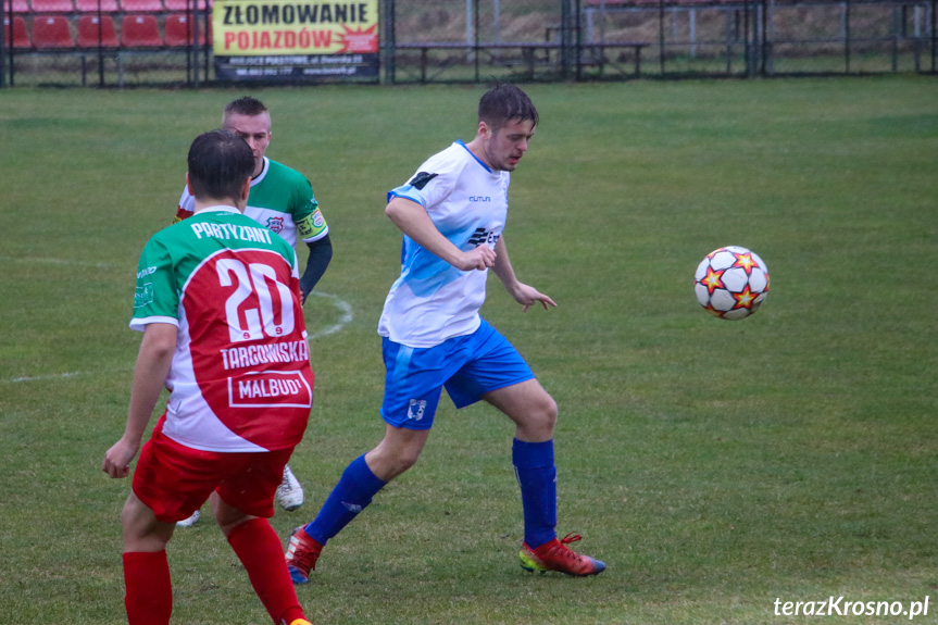 Partyzant MAL-BUD 1 Targowiska - Kotwica Korczyna 0:0