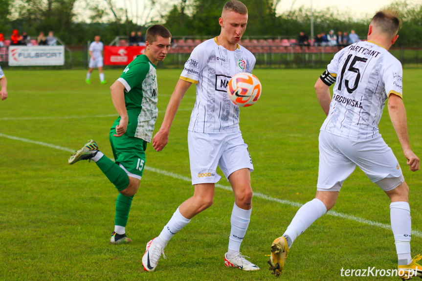 Partyzant MAL-BUD 1 Targowiska - LKS Czeluśnica 0-3