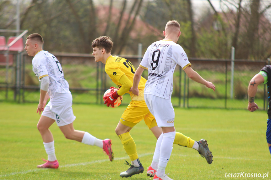 Partyzant MAL-BUD 1 Targowiska - LKS Skołyszyn 3:0