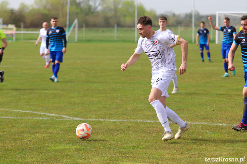 Partyzant MAL-BUD 1 Targowiska - LKS Skołyszyn 3:0