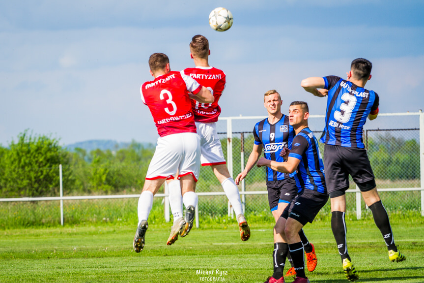 Partyzant MAL-BUD 1 Targowiska - Nafta Jedlicze 3:0