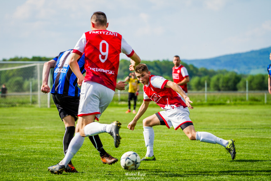 Partyzant MAL-BUD 1 Targowiska - Nafta Jedlicze 3:0