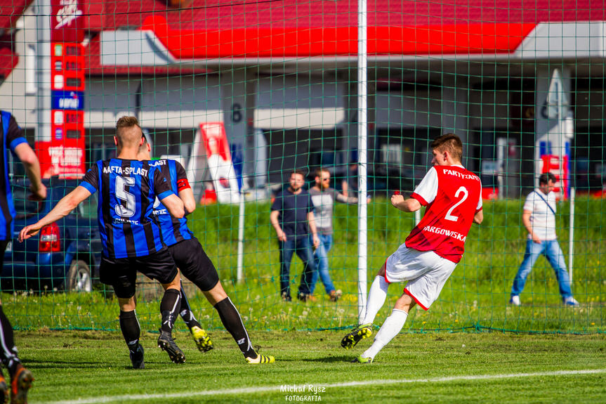 Partyzant MAL-BUD 1 Targowiska - Nafta Jedlicze 3:0