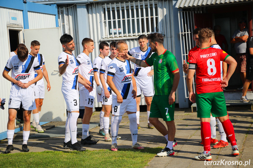 Partyzant MAL-BUD 1 Targowiska - Nafta Splast Jedlicze 1-1