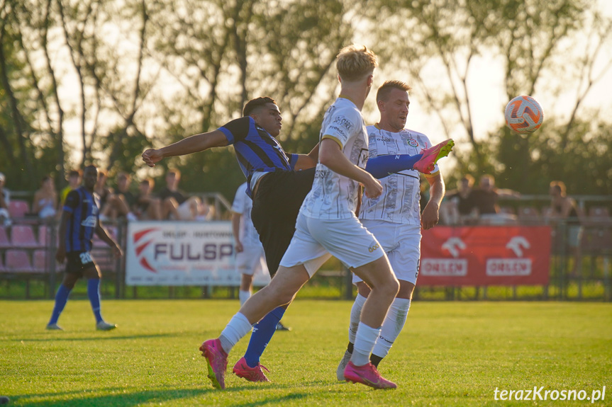 Partyzant MAL-BUD 1 Targowiska - Nafta Splast Jedlicze 2:1