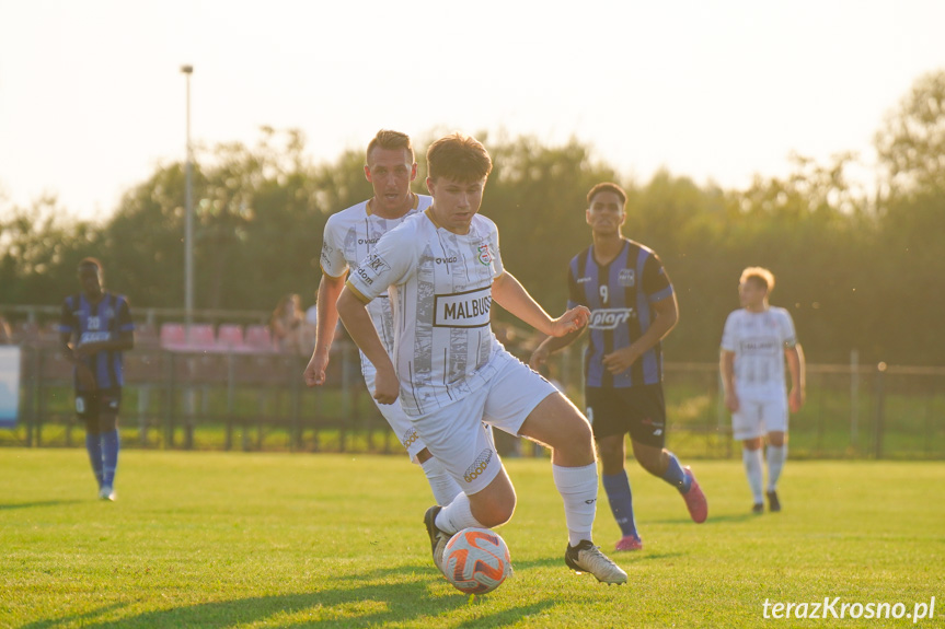 Partyzant MAL-BUD 1 Targowiska - Nafta Splast Jedlicze 2:1