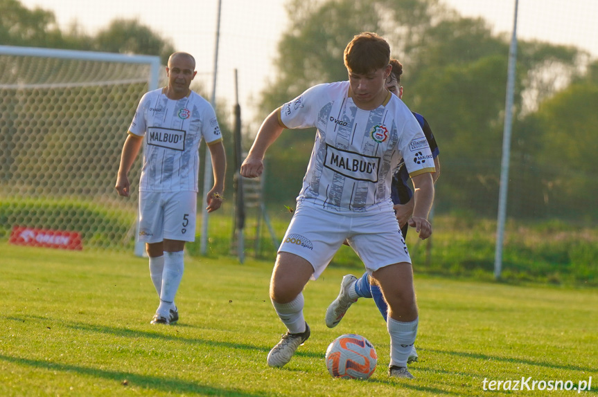 Partyzant MAL-BUD 1 Targowiska - Nafta Splast Jedlicze 2:1