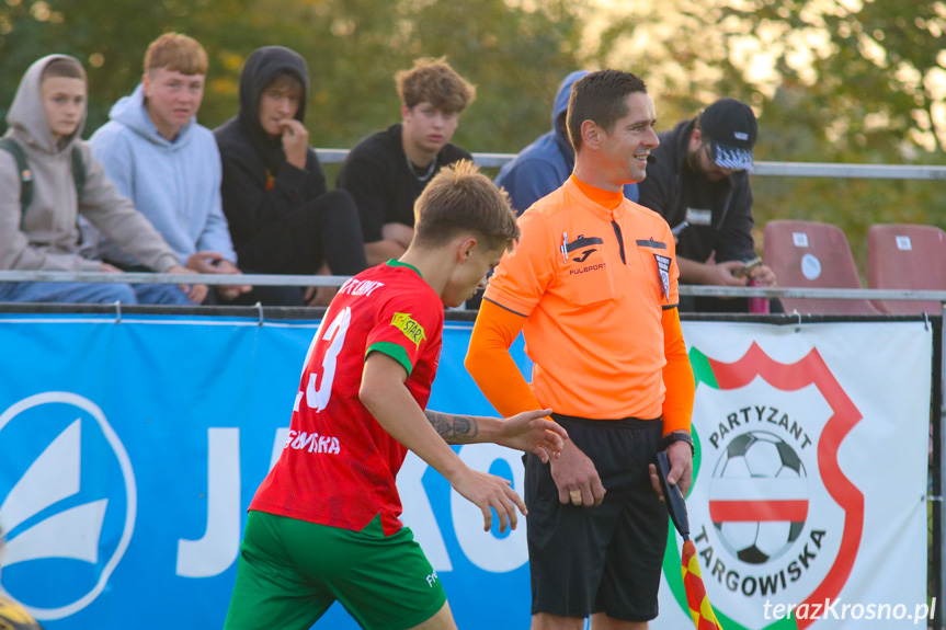 Partyzant MAL-BUD 1 Targowiska - Przełom Besko 4-0