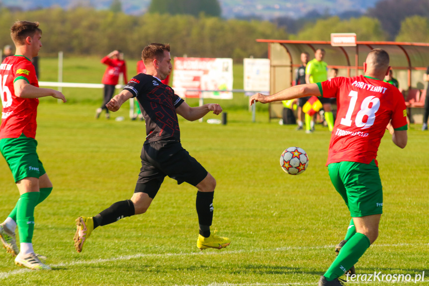 Partyzant MAL-BUD 1 Targowiska - Start Rymanów 2-0