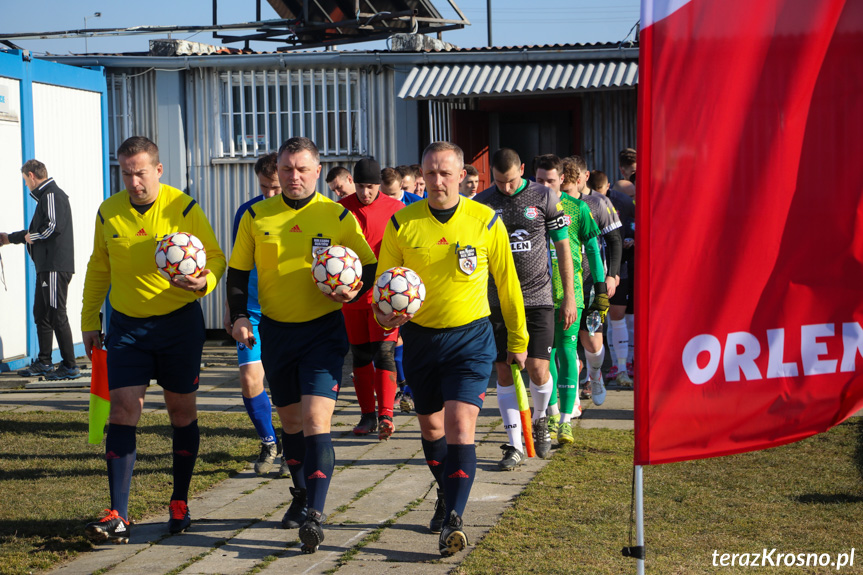 Partyzant MAL-BUD 1 Targowiska - Szarotka Uherce 1:0