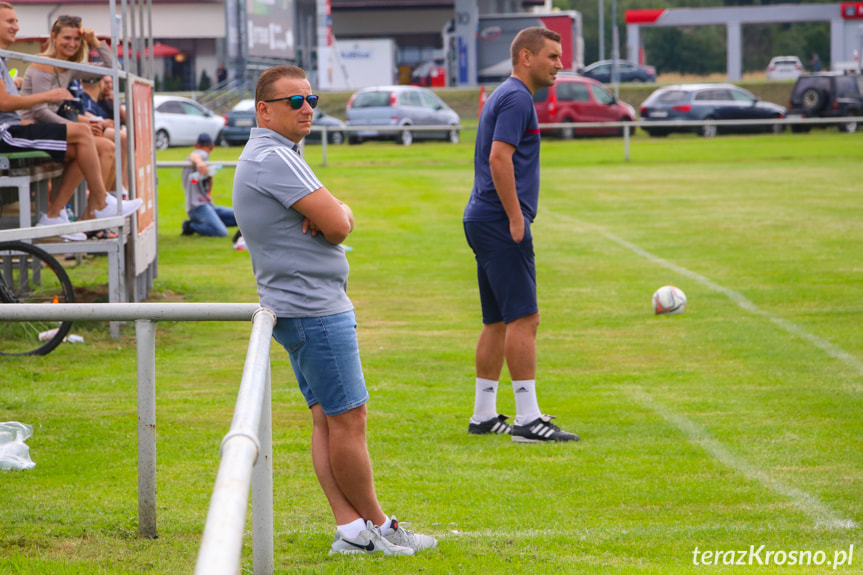 Partyzant MAL-BUD 1 Targowiska - Tempo Nienaszów 2:0