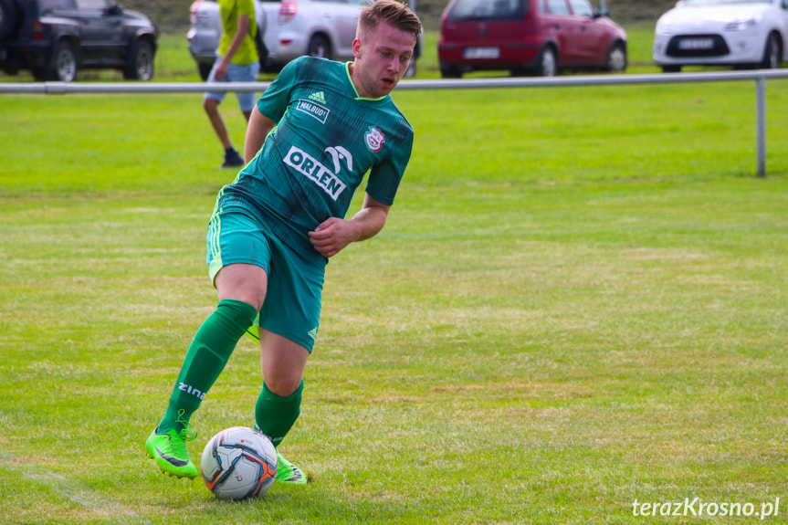 Partyzant MAL-BUD 1 Targowiska - Tempo Nienaszów 2:0