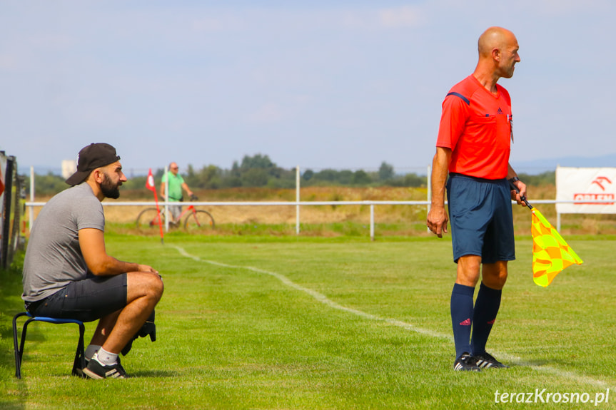 Partyzant MAL-BUD 1 Targowiska - Tempo Nienaszów 2:0