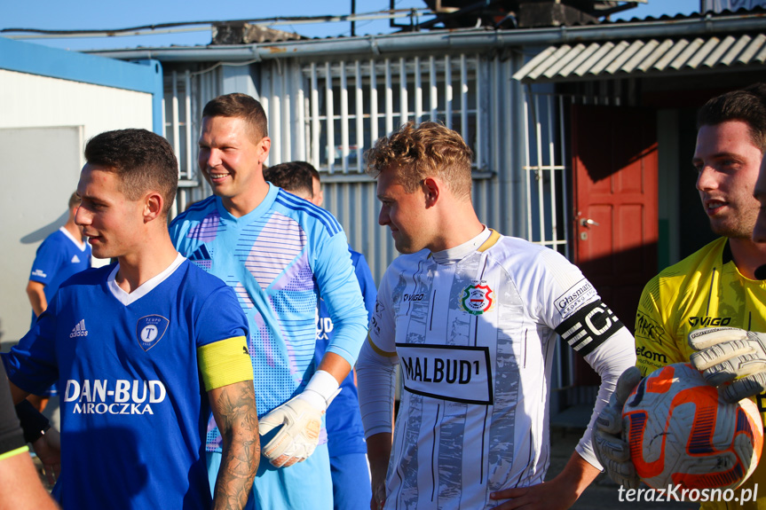 Partyzant MAL-BUD 1 Targowiska - Tempo Nienaszów 3-0 