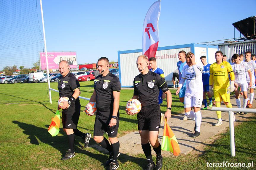 Partyzant MAL-BUD 1 Targowiska - Tempo Nienaszów 3-0 