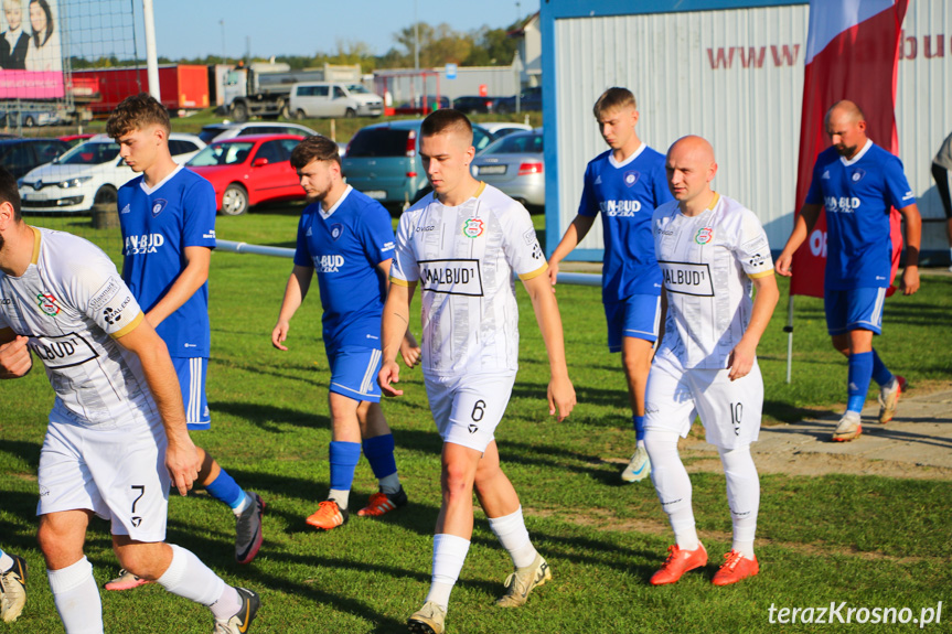 Partyzant MAL-BUD 1 Targowiska - Tempo Nienaszów 3-0 