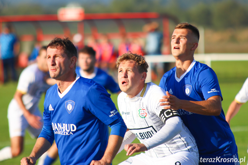 Partyzant MAL-BUD 1 Targowiska - Tempo Nienaszów 3-0 