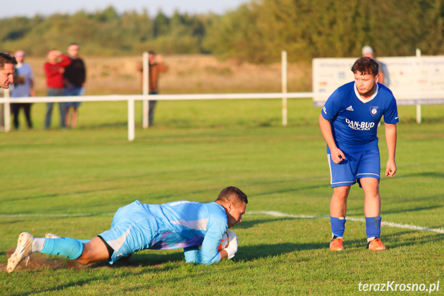 Partyzant MAL-BUD 1 Targowiska - Tempo Nienaszów 3-0 