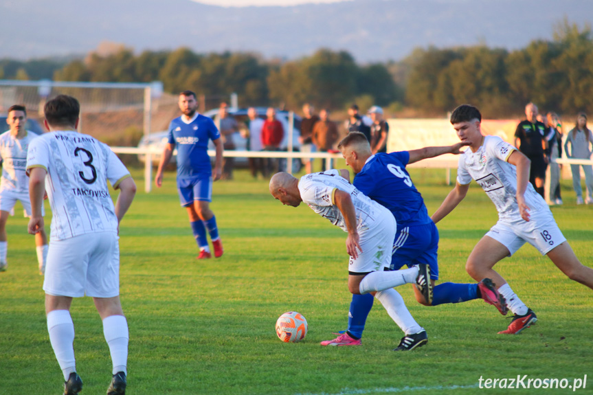 Partyzant MAL-BUD 1 Targowiska - Tempo Nienaszów 3-0 