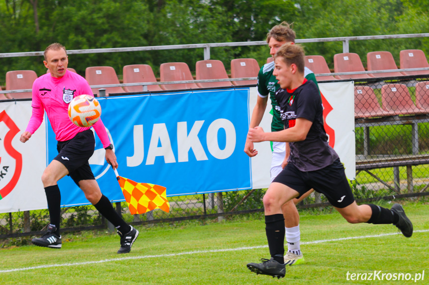 Partyzant MAL-BUD 1 Targowiska - Zamczysko Mrukowa 0-0