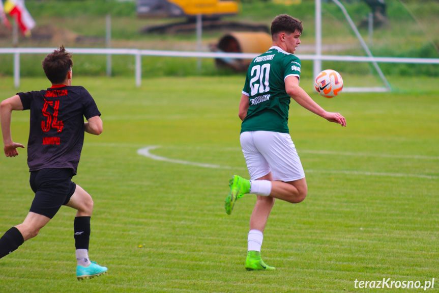 Partyzant MAL-BUD 1 Targowiska - Zamczysko Mrukowa 0-0