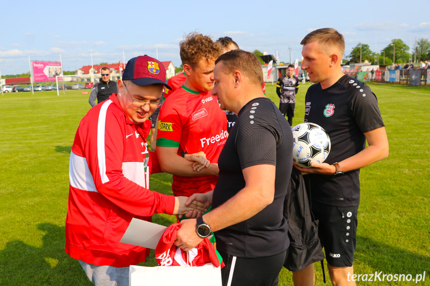 Partyzant MAL-BUD 1 Targowiska - Zamczysko Mrukowa 3-0