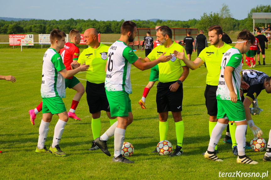 Partyzant MAL-BUD 1 Targowiska - Zamczysko Mrukowa 3-0