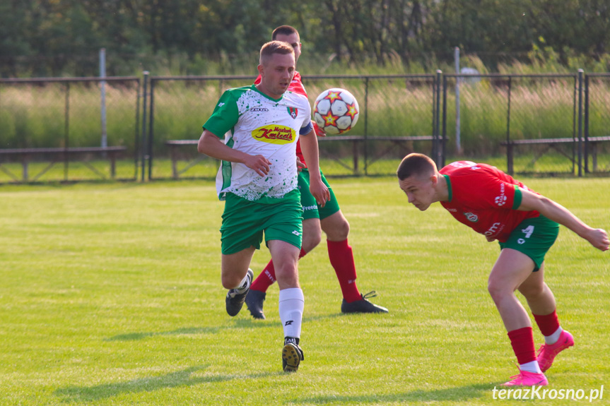 Partyzant MAL-BUD 1 Targowiska - Zamczysko Mrukowa 3-0