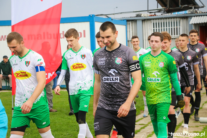 Partyzant MAL-BUD 1 Targowiska - Zamczysko Mrukowa 3:0