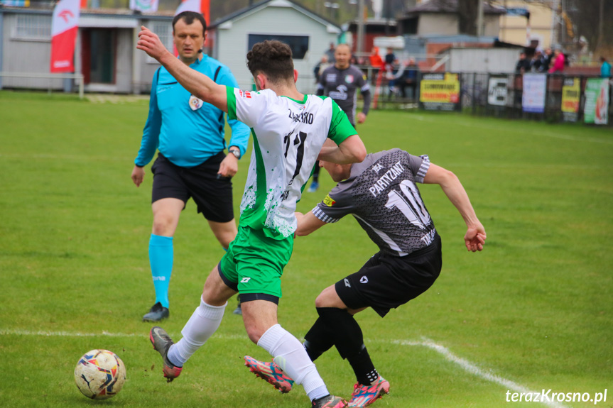 Partyzant MAL-BUD 1 Targowiska - Zamczysko Mrukowa 3:0