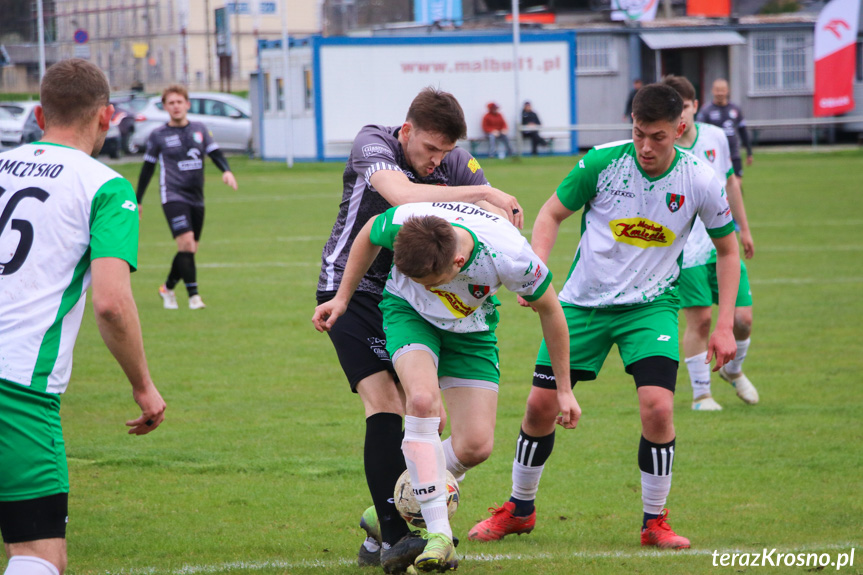 Partyzant MAL-BUD 1 Targowiska - Zamczysko Mrukowa 3:0