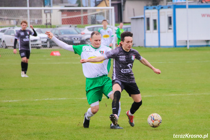 Partyzant MAL-BUD 1 Targowiska - Zamczysko Mrukowa 3:0