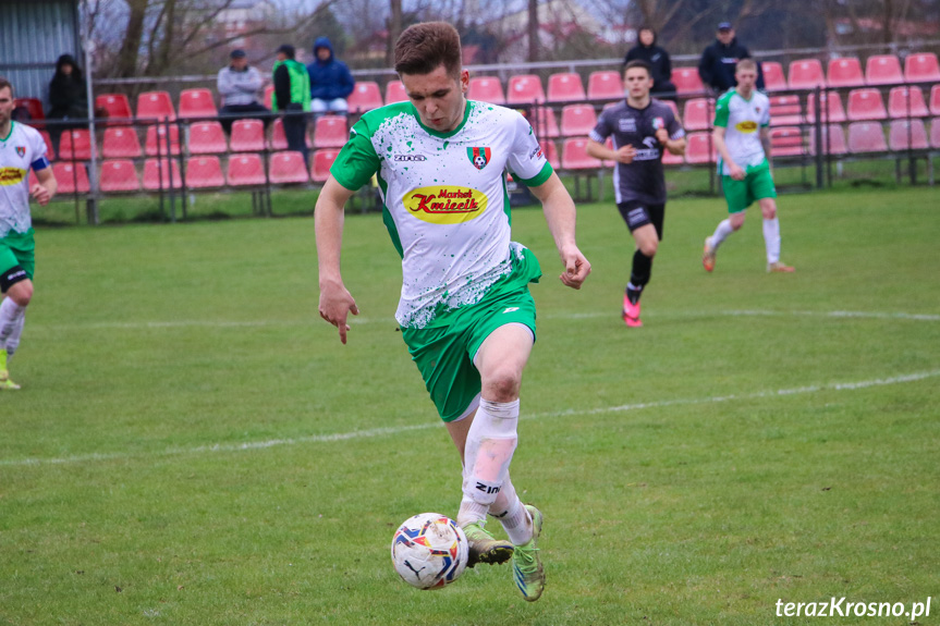 Partyzant MAL-BUD 1 Targowiska - Zamczysko Mrukowa 3:0