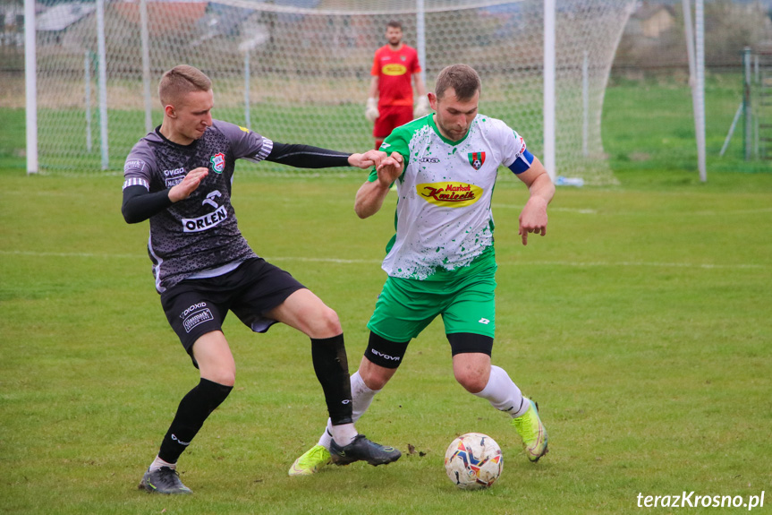 Partyzant MAL-BUD 1 Targowiska - Zamczysko Mrukowa 3:0