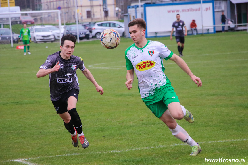 Partyzant MAL-BUD 1 Targowiska - Zamczysko Mrukowa 3:0